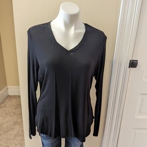 Crosby. black loose fit v neck long sleeve top size medium